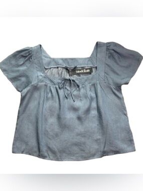 ModCloth Fit To Be Tied Chambray Blue Flowy Blouse Cottage Core size Medium NWT